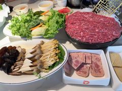 -德天雪花肥牛海鲜火锅(南苑东路店)