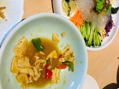 -关东小磨东北菜(上海长风大悦城店)