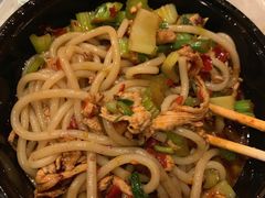 -玲玲米粉·新疆现炒米粉(大十字总店)