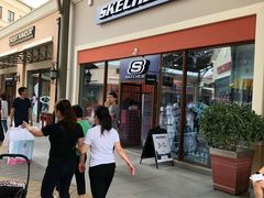 -斯凯奇(八达岭奥特莱斯店)