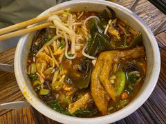 -丽丽三鲜螺蛳粉(田林路店)