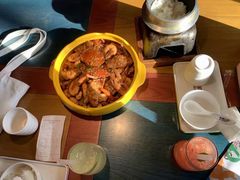 -多嘴超级肉蟹煲(杉杉国潮主题店)