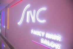 -SWANK SALON