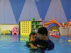 -沥鲨亲子游泳俱乐部(金沙洲中心)