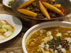 -香山湖家家宴(中山陵店)