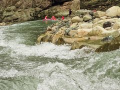 -雅鲁激流探险漂流