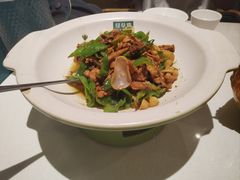 -绿草地·湘菜(7mall店)