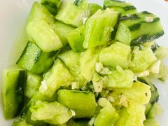 -鲁朗边巴次仁农家石锅