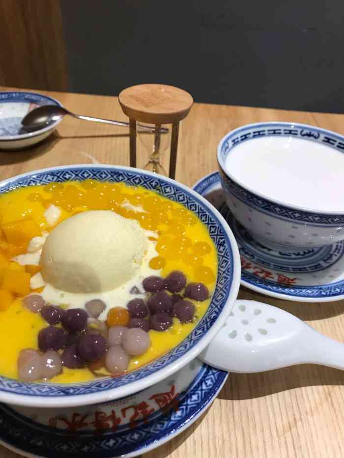 赵记传承牛奶甜品(首开龙湖西宸天街店)