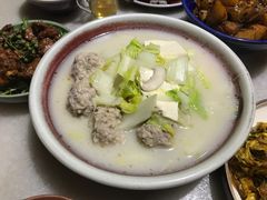 贡丸大烩菜-小吊梨汤·北京菜·烤鸭(鸟巢店)