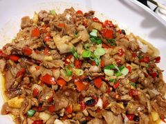 老坛剁椒肉炒肉-福阿婆老牌湘菜(大润发店)
