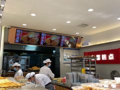 面包甜点陈列柜-宫喜糕点(共青团路店)