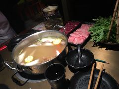 -左庭右院鲜牛肉火锅(新梅广场店)