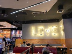 大堂-必胜客(滨江店)