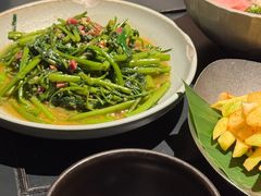 -Ameigo梅果·云贵川bistro(长宁来福士店)