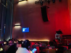 -TZ House音乐现场(来福士中心店)