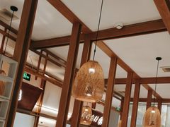 -三人行骨头王火锅(长寿店)