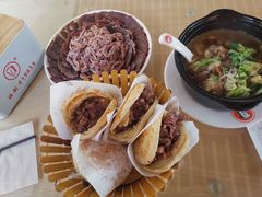 -闫家驴肉老店(华电一校店)