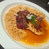 品鉴午间美味佳肴