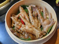 -王婆乔鲜鱼自助火锅(蜀汉路店)