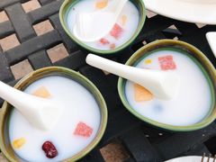 椰奶清补凉-大堂酒廊·亚龙湾万豪度假酒店