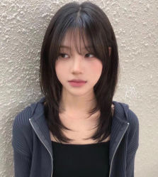-丝语萱形象