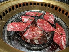 -山川小町·极番烧肉(新地假日广场店)