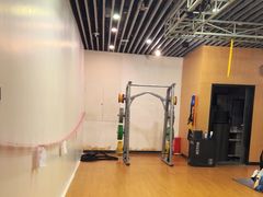 -懒人Club运动健身·运动康复·私教(三迪中心店)