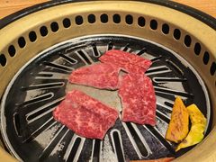 -炼火烤肉店