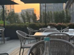-上海前滩香格里拉大酒店
