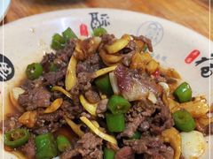 -何永光123鲜牛肉馆(1号店)