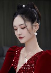-艾朵婚纱