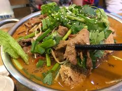 锅仔耗牛肉-樱桃创意厨房