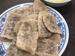 老北京炸灌肠-门框胡同百年卤煮(新街口店)