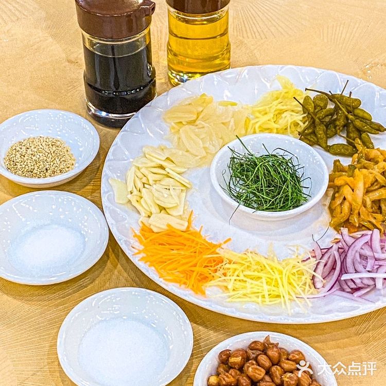 顺德‼️就是要吃人多的小店... 