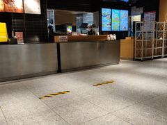 -麦当劳(中山公园龙之梦店)