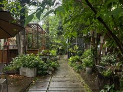 -谷咖啡·鲜花绿植花园餐厅
