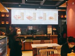 -渝是乎酸菜鱼·川渝小炒(新世界百货望京店)