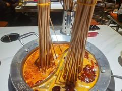 -钢管厂五区小郡肝串串香(奥克斯广场锦城万达店)