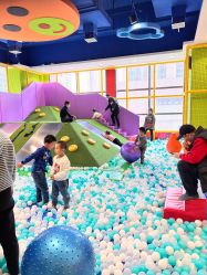 -天空之城家庭互动游乐场