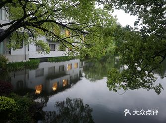 遇见西湖国宾馆的①场樱花雨