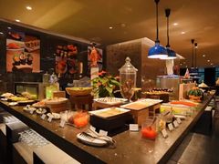 -BLU 全日制餐厅(上海安曼纳卓悦酒店)