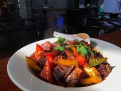 罗望子酱烩带骨猪-上楼私房菜(院士路店)