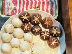 -秋香家韩式炭火烤肉(荷园路店)