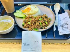 -津津飯堂