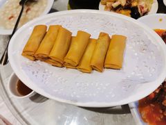 三丝春卷-品悦酒店(三林古镇店)