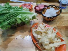 鱼豆腐-范贤光鸡公煲(平乐园总店)