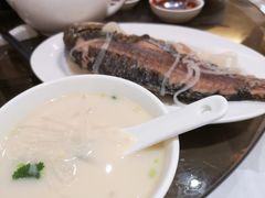 鲫鱼萝卜汤-宁波旅港同乡会(业丰大厦店)
