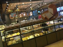 面包甜点陈列柜-多乐之日(颐堤港店)