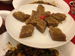 -山明水秀大饭店